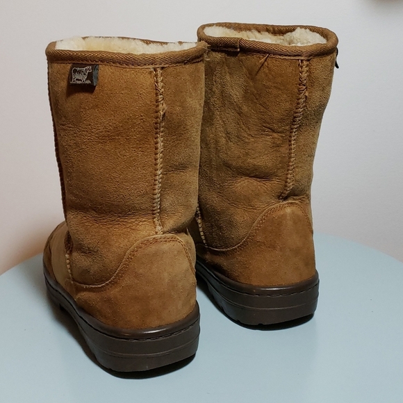 Australian Boot Company MENS /UNISEX Chestnut Suede/Sheepskin Boots main image 13